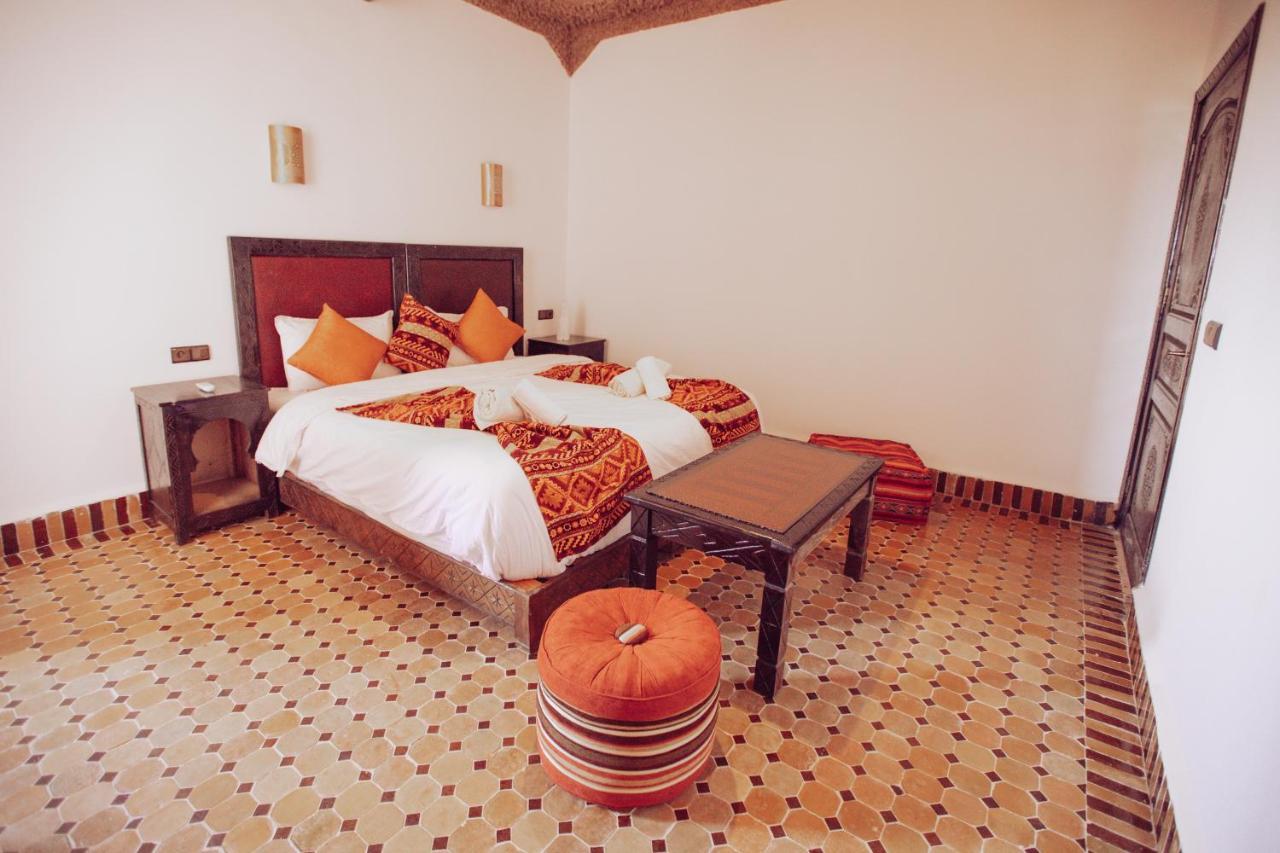 Riad Merzouga Dunes Exterior photo